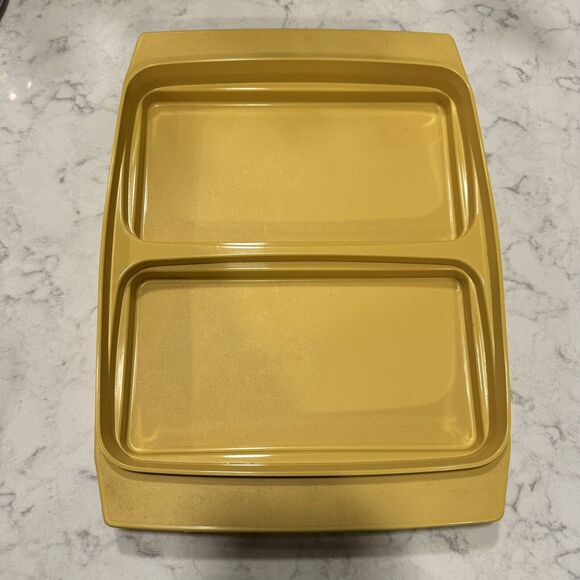 1980’s Tupperware Deviled Egg Tray Keeper Carrier Teal & Yello USA Vintage 4 Pc. - Picture 3 of 10
